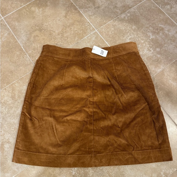 NWT Gap corduroy zip front mini skirt - Picture 2 of 3